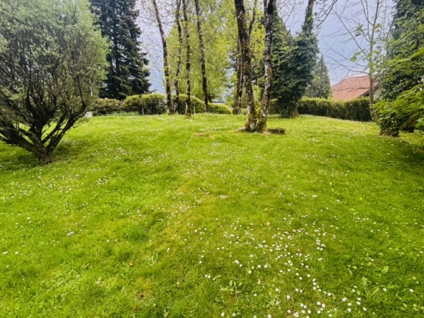 Maison sur sous sol environnement calme