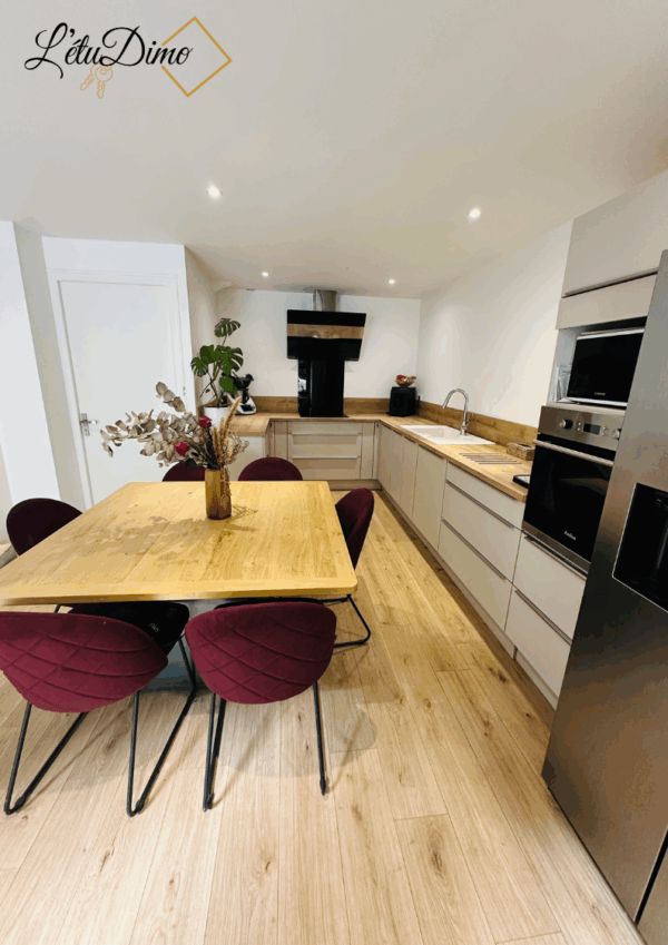 Maison totalement rénovée avec extérieur à Poligny