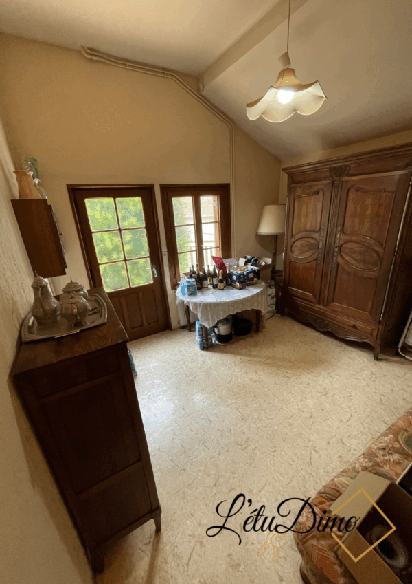 Maison avec terrasse ensoleillée – Image 5