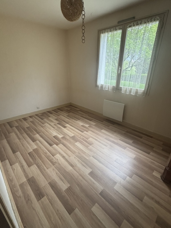 Maison sur sous sol environnement calme – Image 8