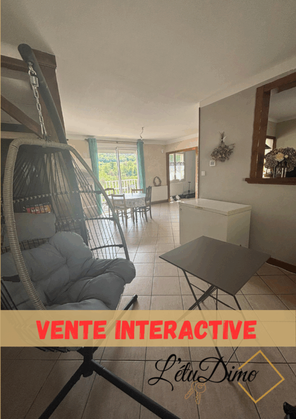 VENTE INTERACTIVE - Maison avec piscine creusée et vue dégagée – Image 12