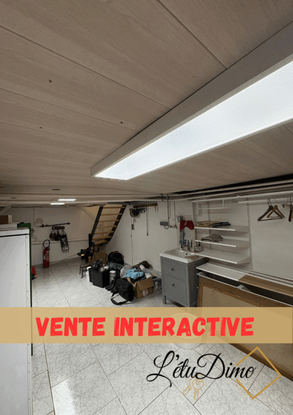 VENTE INTERACTIVE - Maison avec piscine creusée et vue dégagée – Image 22